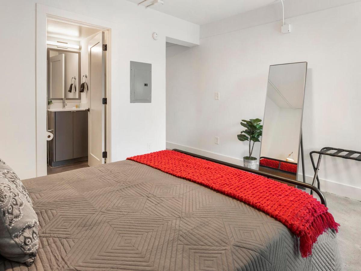 Comfortable Studio With Queen Bed, City Walkable! Apartment Atlanta Luaran gambar