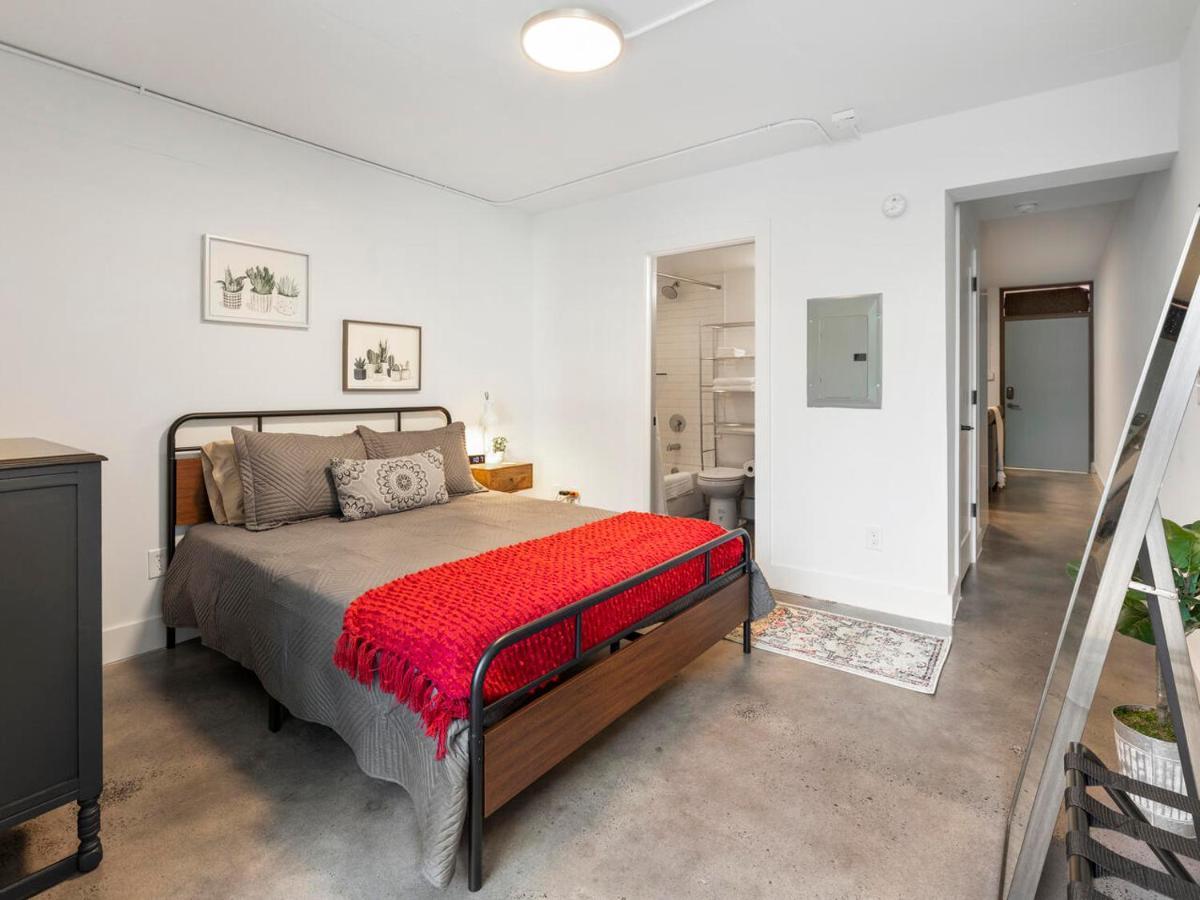 Comfortable Studio With Queen Bed, City Walkable! Apartment Atlanta Luaran gambar