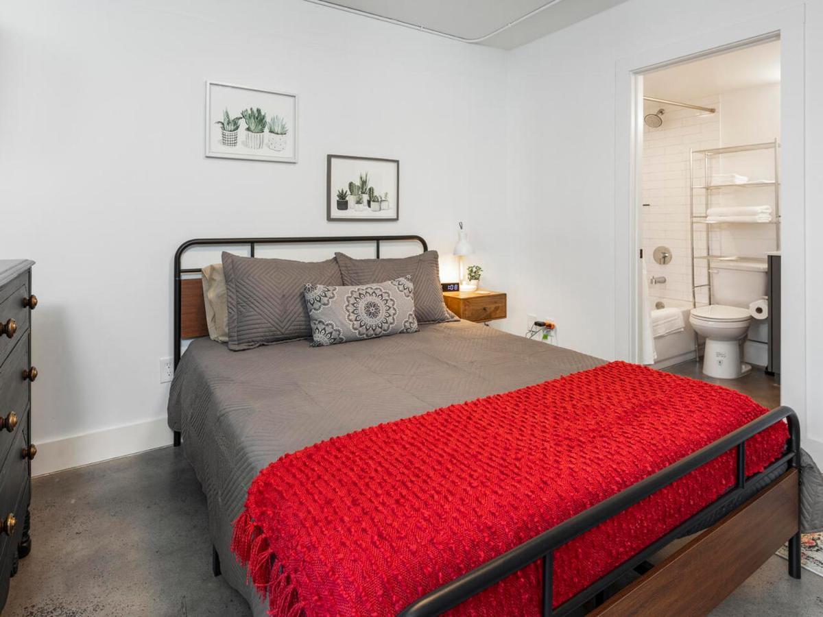 Comfortable Studio With Queen Bed, City Walkable! Apartment Atlanta Luaran gambar